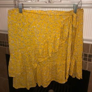 Tie front skirt. Hayden Los Angeles brand.